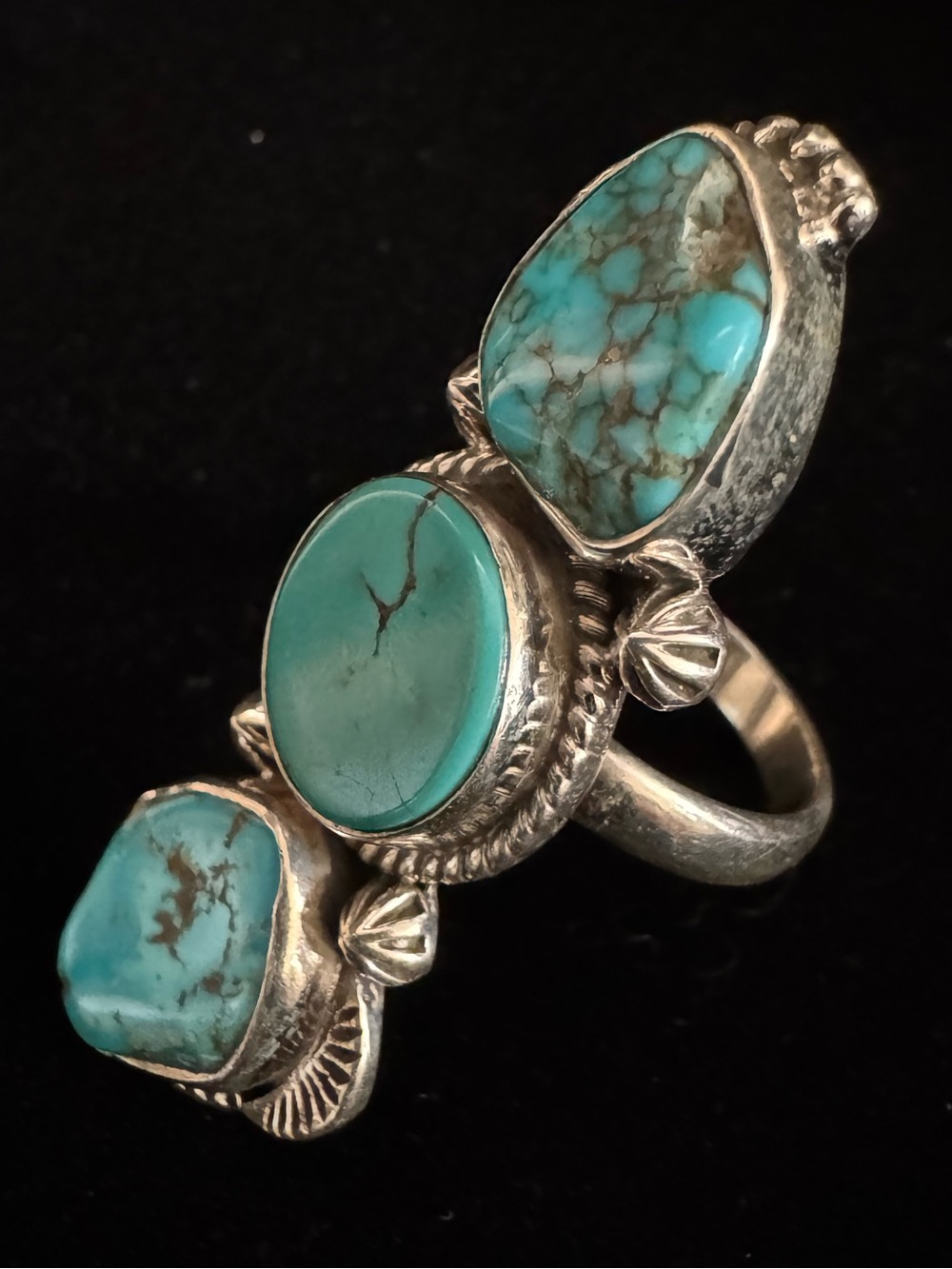 Turquoise Triple Stone Sterling Silver Ring - Blue Turquoise - Picture 3 of 8